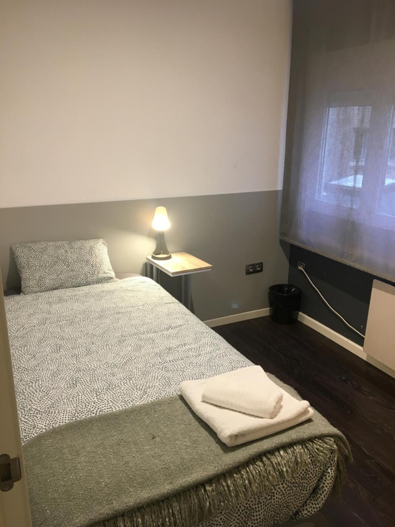 Апартаменти Apartamento Manuela Sancho Сарагоса Екстер'єр фото